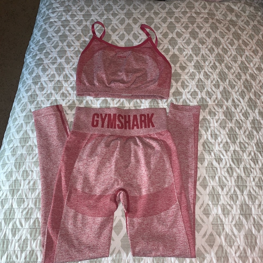 Gymshark womens athletic sports bra & leggings set - Picture 1 of 4